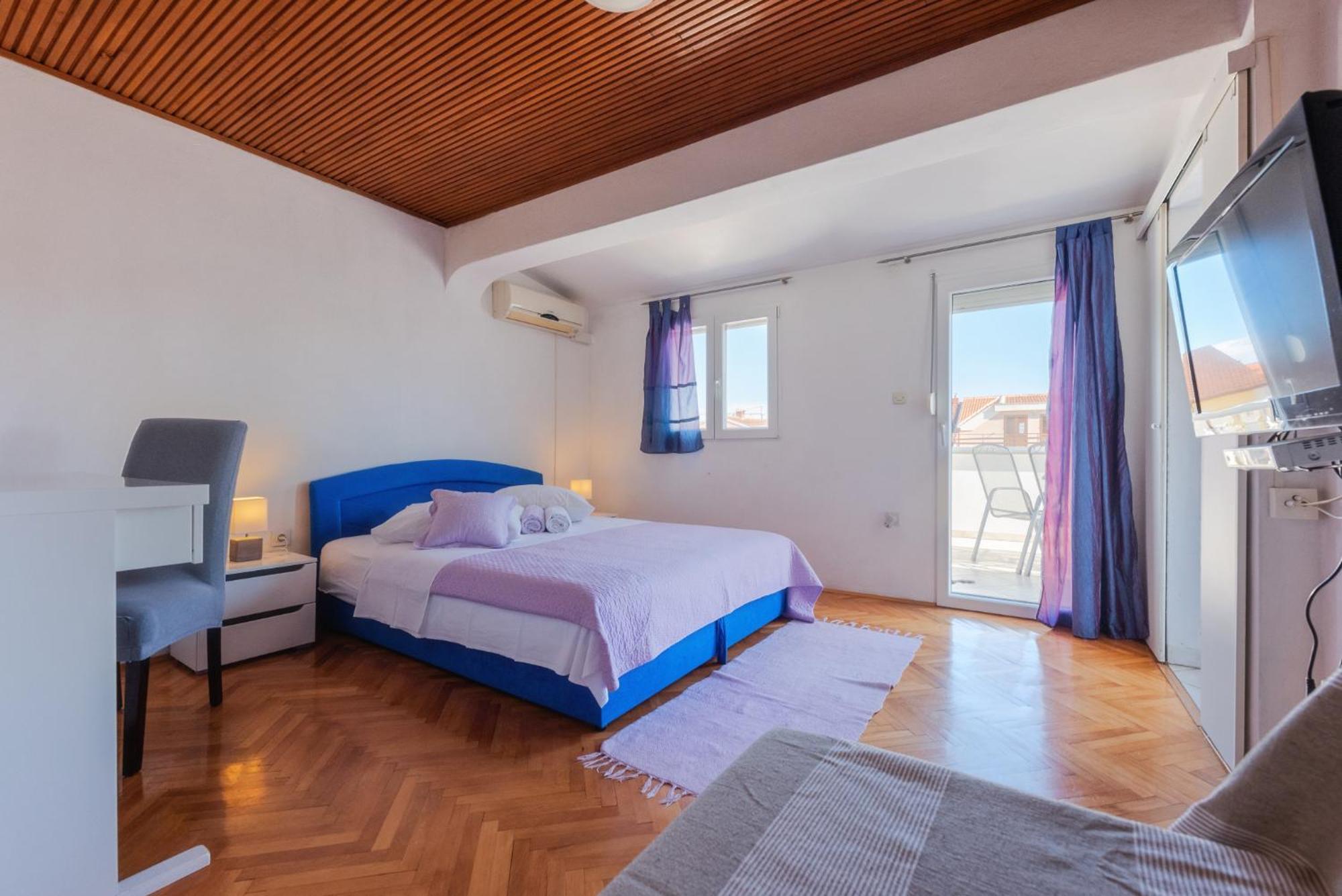 Perica Apartment And Perica Room With Separate Entrance Zadar Exteriér fotografie